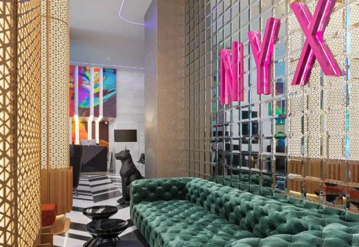 디바니 카라벨 로비