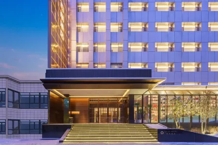 Urumqi Belle Hotel (Hotan 2nd Street Jingyi Road Branch) Отели рядом с достопримечательностью «Xinjiang Institute of Engineering»