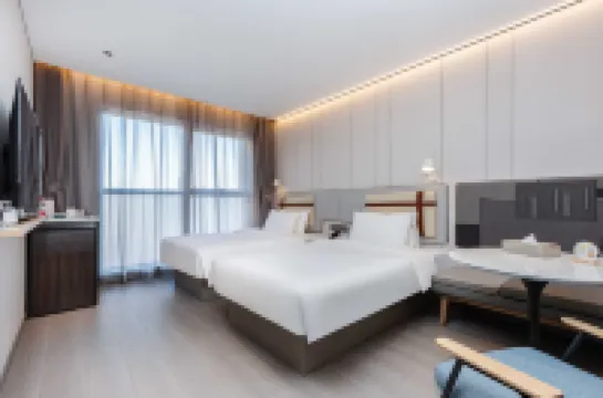 Homeinn Selected Hotel (Tianjin Binhai New Area Tanggu Station)