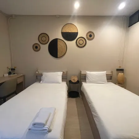 Rema Residence China Town Отели рядом с достопримечательностью «Улица Яоварат-роуд»
