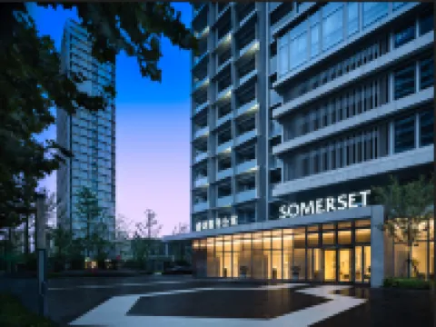 Somerset Pudong Riverside Shanghai Hoteles cerca de Puente Yangpu