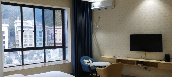 Shouyuan No.8 Hotel Fengshan İlçesi otelleri