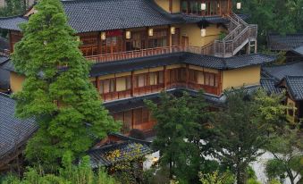 Qingcheng Mountain Samatha Yinmachuan Hot Spring Resort