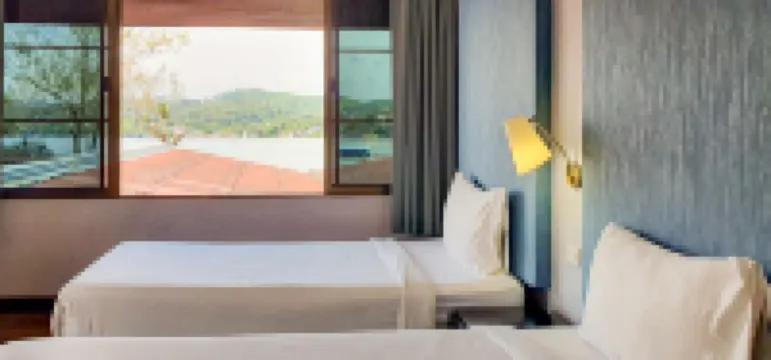 Phornpailin Riverside Resort