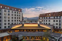 Grand Soluxe Hotel Lhasa