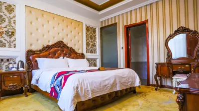 Jiatai Hotel (Chengde Mountain Resort Toudao Archway)