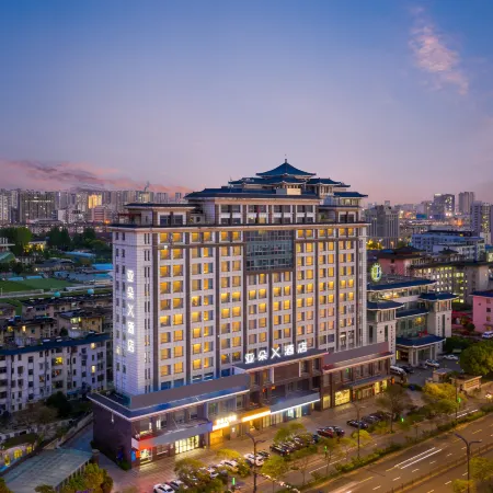 Yangzhou Slender West Lake Vientiane Hui Atour X Hotel