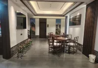 Ruijin Source Inn