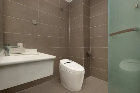 Vala Toms Cliff - stream - tracing Hotel (Siguniang Mountain Scenic Area Store) Отели рядом с достопримечательностью «Changpingcun»