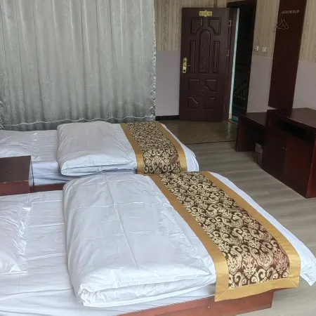 Luliang Tongxuan Apartment