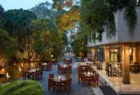 Cinnamon Grand Colombo - breakfast