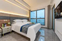 深圳朵亞歡朋行政公寓（水貝珠寶城水貝地鐵站店） 鄰近優康迷你購(香港大班冰皮月餅太白店)的酒店