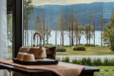 Dali Mountain Lake Seaview Homestay โรงแรมใน