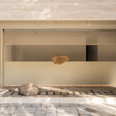 Lingshui ClearWaterBay QUEVO Hotel