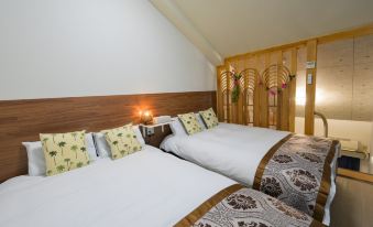 Hotel Aaron Tsuten East