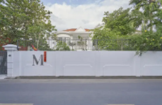 M Village Living 47 Thảo Điền Các khách sạn gần Trường Cao đẳng Hàng hải II