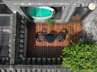 Fangcun Inn (Yangzhou Dongguan Street Ge Garden) Hotels near Pishi Street