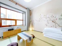 Yanji Hongsan Hotel (Yanbian University Internet-famous Wall)