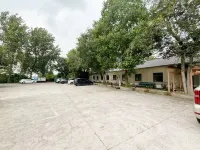 Yanzihu Huayuan Hotel Hotels near Lukou Intl. Airport