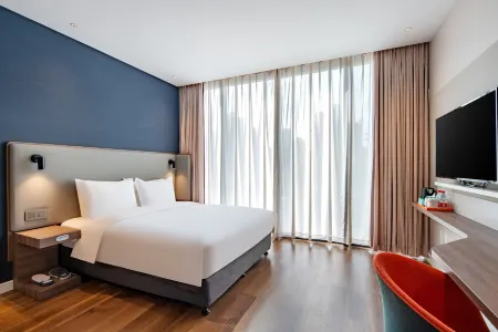 Holiday Inn Express Shanghai Xuhui Binjiang