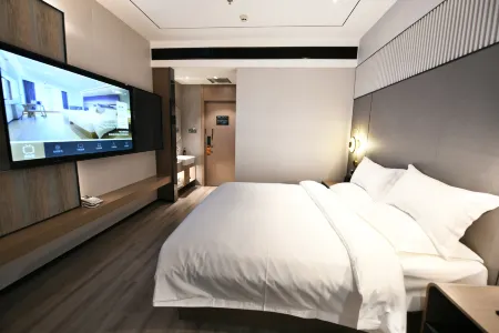 TUKE URBAN HOTEL （LANZHOU TIANQI CULTURAL TOURISM) Отели рядом с достопримечательностью «Lanzhou University of Technology (Pengjiaping Campus)»