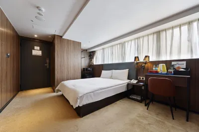 Airline Inn Taipei Ximen Hotels near Dongfeng Park