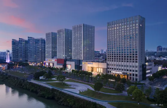 宜昌富力皇冠假日酒店（三峽遊客中心伍家崗萬達廣場店）