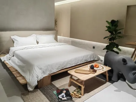 Beijing Wu frost mountain residence inn Отели рядом с достопримечательностью «Dingdu Mountain»