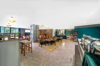Homeinn · Aifeel Hotel (Haining Intime City Haichang Road Subway Station) - Desayuno