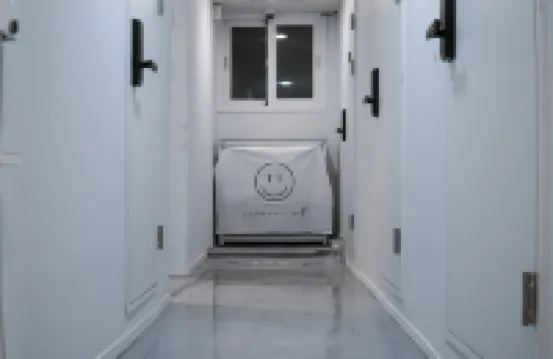 Near Seongsu · Safe Female Stay (3min from Subway)