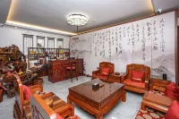 Dali Qianning Intelligent Hotel (High-speed Railway Station Erhai Lake Park Store)