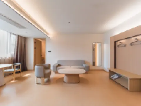 全季酒店（滕州龍泉廣場店） 鄰近龍泉廣場的酒店