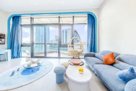 Phoenix Tree Hotel (Zhuhai Hengqin Port) Отели рядом с достопримечательностью «Zhuhai Chimelong Ocean Kingdom»