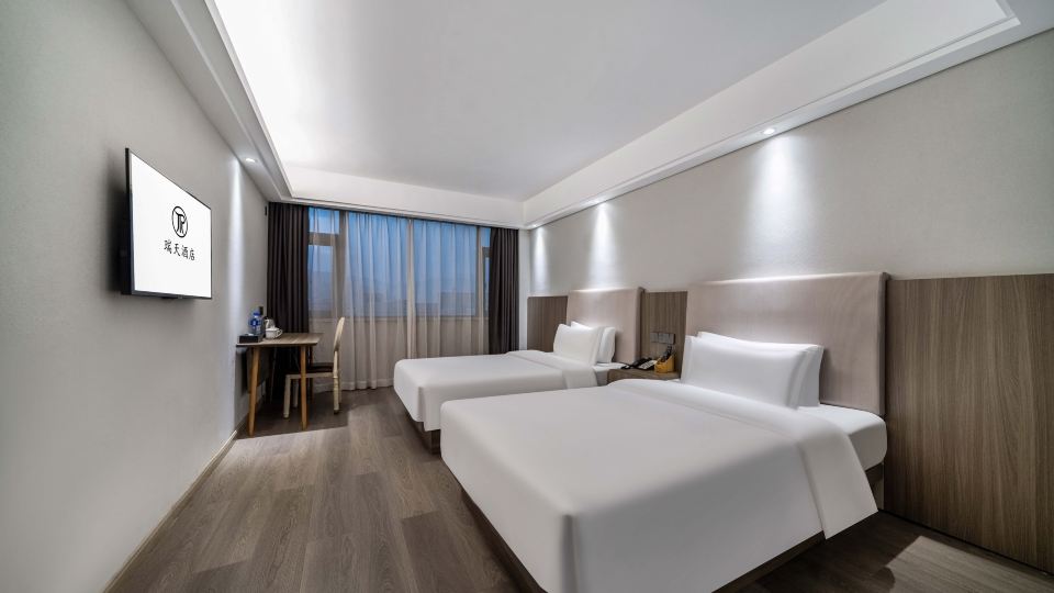 Ruitian Holiday Inn