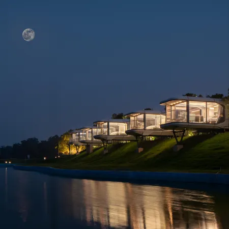 Banshan Hot Spring Hotel (Luoyang Longmen High-Speed Railway Station Branch)
