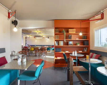 Greet Nice Aéroport Promenade des anglais ニースのホテル