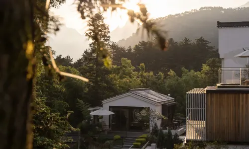 Jiuhua Mountain Yunjian B&B
