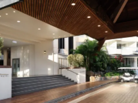 Reef View Hotel Hotels in Hamilton Island