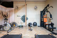 Sunday JA Plus Hotel - Gym