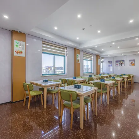 Cixi Jindao Hotel