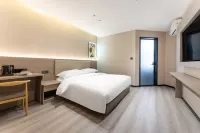 TUKE LIGHT HOTEL