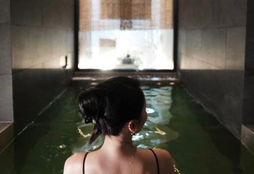 Homm 수쿰윗34 방콕의 수영장 또는 넓은 객실 이미지