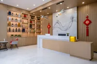 雲之尚·雲連鎖飯店（彌勒尚億湖泉生態園店）