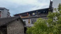 芙蓉鎮雲棲·Life輕奢設計美宿（芙蓉鎮景區大瀑布店）