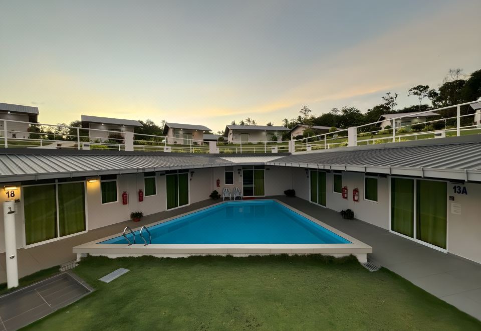 쿠닷 골프 & 마리나 리조트