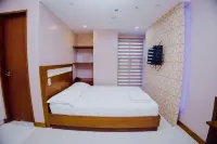 Coastal Hotel Iloilo 바비아트 가든 주변 호텔
