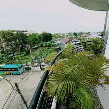 TORI HOMESTAY