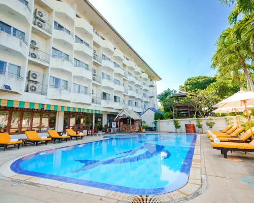 JP Villa Pattaya Hotels near Hat Naklua Beach
