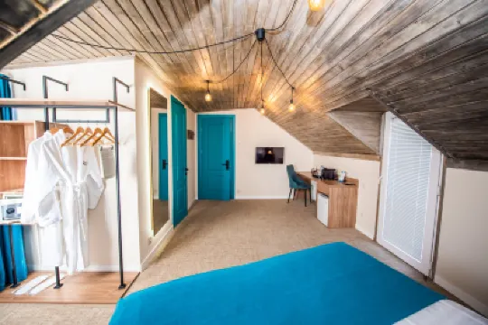 シティ イン - ブティックホテル テビリシ 野外民族博物館周辺のホテル