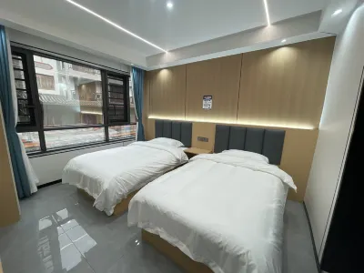 Baili Dujuan Suoma Impression Chinese Inn (Third Branch) Hotels near Shiniu Tourism Town